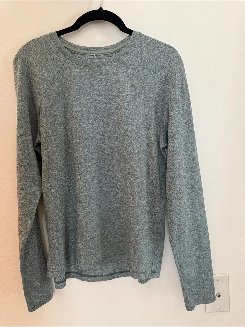 Women’s Lululemon License To Train Longsleeve
